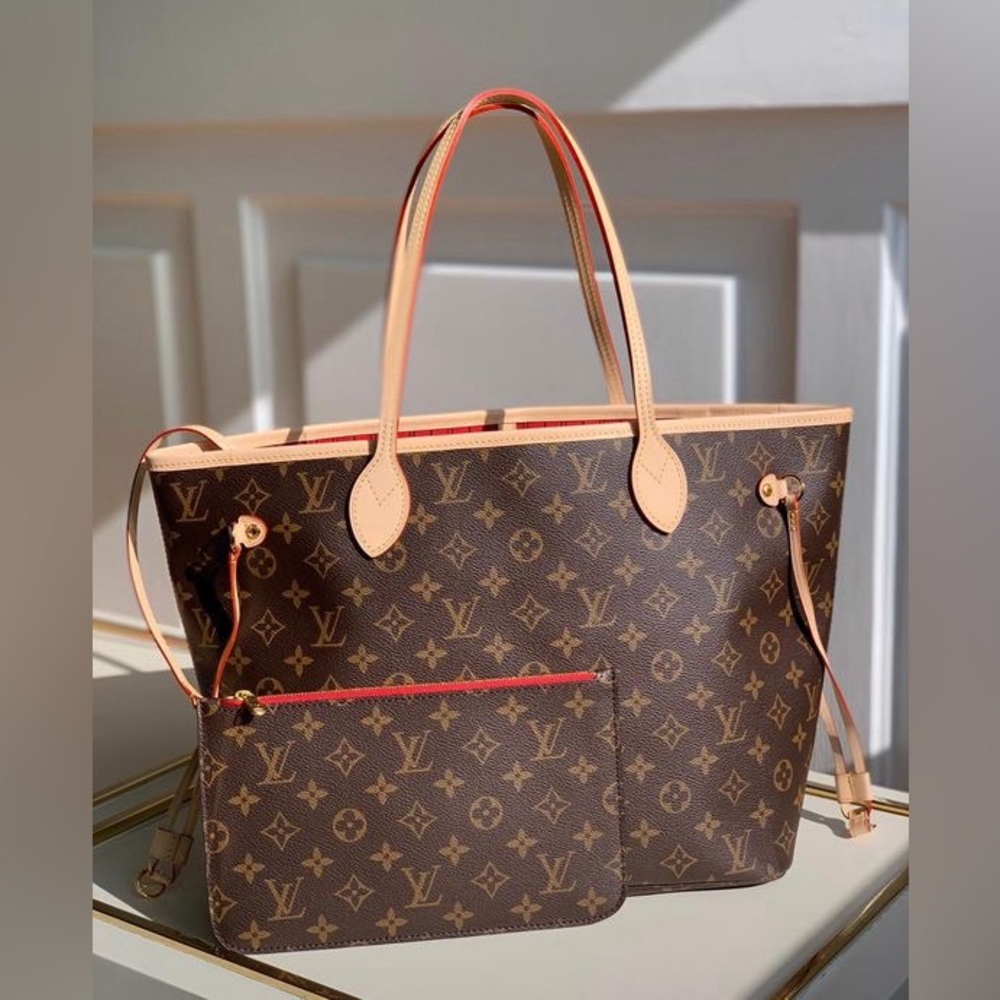 Louis vuitton never full PM